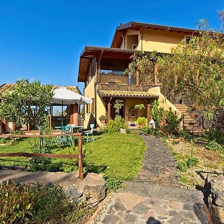Horse House Apartamento Ragalna Exterior foto